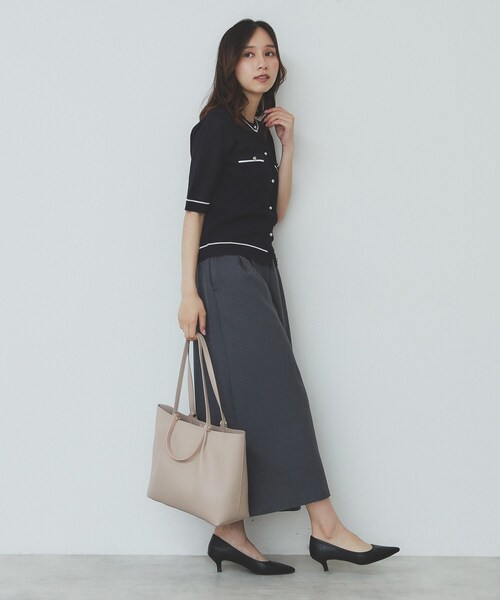 index(インデックス)の「バイカラー半袖カーディガン【洗える/抗ピル】(カーディガン/ボレロ・レディース・グリーン系5/ベージュ系その他7/ホワイト系9/ネイビー系4/ブラック系7・36/38/40/42)」の7枚目の写真