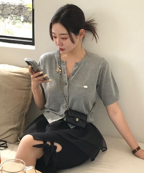 BEIDELLI（ベイデリー）の「[MADE] パリペンダント半袖カーディガン（カーディガン/ボレロ・レディース・ブラック/アイボリー/ブルー/グレー・FREE）」の22枚目の写真