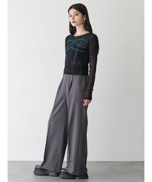 MURUA(ムルーア)の「コードビスチェデザインレイヤードトップス(Tシャツ/カットソー・レディース・ブラウン/ブラック・FREE)」の9枚目の写真