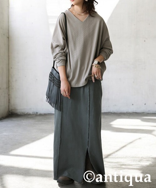 antiqua(アンティカ)の「コーデセット シュッと美トップス 裏毛スカート(Tシャツ/カットソー・レディース・レッド/杢グレー/グレイッシュベージュ/カーキ・R/P)」の22枚目の写真