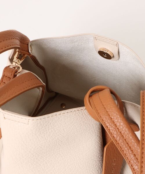 Q（キュー）の「ミニショルダー付きソフトレザーBAG（ハンドバッグ・レディース・アイボリー/ブラウン/ベージュ・ONE SIZE）」の14枚目の写真