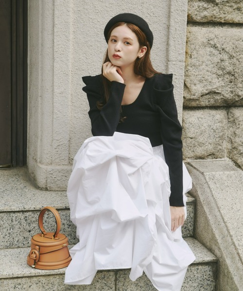 Olu.（オルドット）の「パフスリーブタックニット（ニット/セーター・レディース・アイボリー/ブラック/キャメル・FREE）」の21枚目の写真