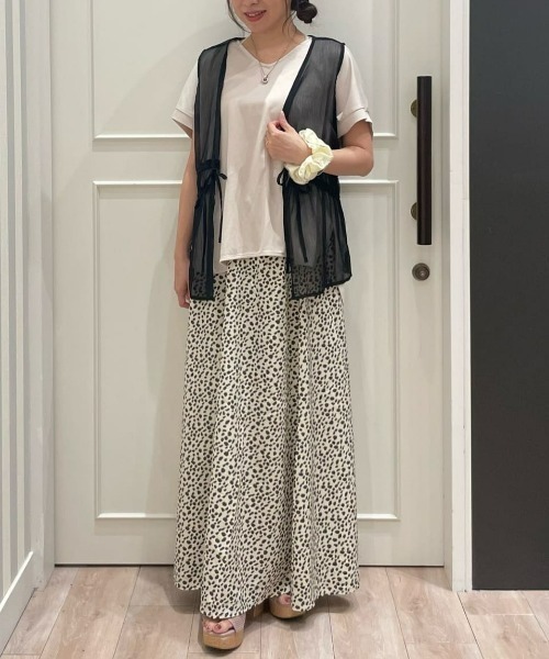 Right-on（ライトオン）の「【HONEYSUCKLE ROSE】レオパード柄スカート（スカート・レディース・ダークグレー/キナリ・M/L/S）」の14枚目の写真