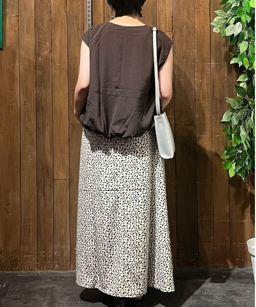 Right-on（ライトオン）の「【HONEYSUCKLE ROSE】レオパード柄スカート（スカート・レディース・ダークグレー/キナリ・M/L/S）」の18枚目の写真