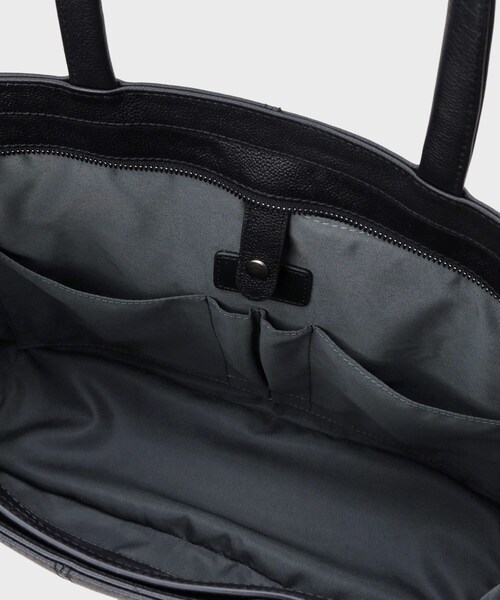 TAKEO KIKUCHI（タケオキクチ）の「BLACK ROYAL トートバッグ（トートバッグ・メンズ・ブラック/ブラック系・00）」の10枚目の写真