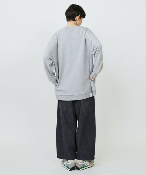 FRAPBOIS(フラボア)の「パーキートレーナー(スウェット・レディース・グレー/ネイビー・2/1)」の6枚目の写真