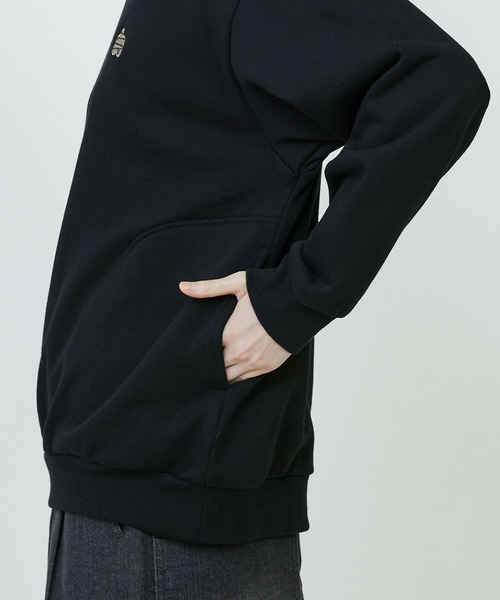 FRAPBOIS(フラボア)の「パーキートレーナー(スウェット・レディース・グレー/ネイビー・2/1)」の11枚目の写真