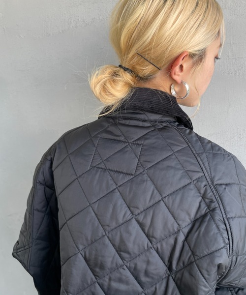 Barbour（バブアー）の「[Barbour/バブアー] OS TRANSPORT オーバーサイズ トランスポートキルティングジャケット（その他アウター・レディース・ブラック・38/36）」の13枚目の写真