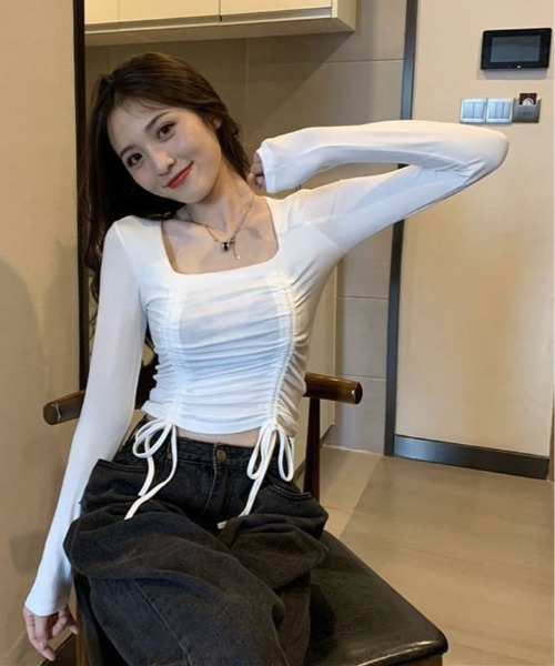 kirakiraShop(キラキラショップ)の「スクエア ネックドロスト 長袖 Tシャツ(Tシャツ/カットソー・レディース・ホワイト/レッド/チャコール/ブラック・FREE)」の6枚目の写真