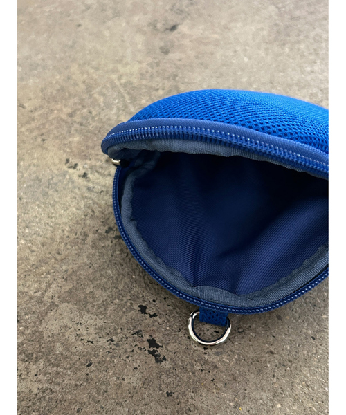 cheek(BAG)(チーク)の「【cheek】round 2WAY shoulder 2WAY ハーフムーン型 ワンハンドバッグ(ハンドバッグ・レディース・グレー/ブラック/ホワイト・フリー)」の8枚目の写真