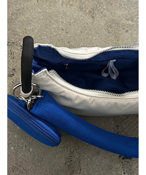 cheek(BAG)(チーク)の「【cheek】round 2WAY shoulder 2WAY ハーフムーン型 ワンハンドバッグ(ハンドバッグ・レディース・グレー/ブラック/ホワイト・フリー)」の16枚目の写真