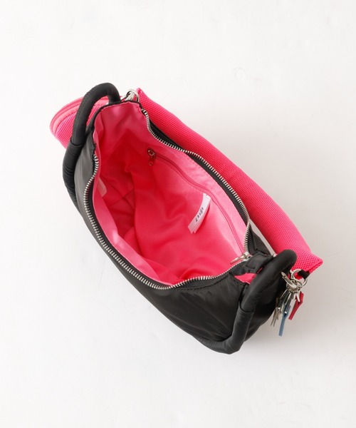 cheek(BAG)(チーク)の「【cheek】round 2WAY shoulder 2WAY ハーフムーン型 ワンハンドバッグ(ハンドバッグ・レディース・グレー/ブラック/ホワイト・フリー)」の20枚目の写真
