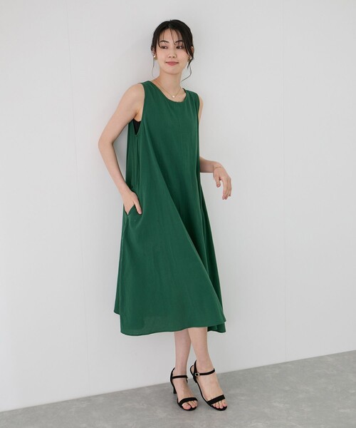 Jayro（ジャイロ）の「Aラインノースリーブワンピース（ワンピース・レディース・ベージュ/ブラック/レッド/グリーン/ターコイズブルー/イエロー系その他6・FREE）」の17枚目の写真