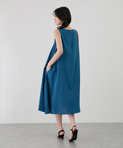 Jayro（ジャイロ）の「Aラインノースリーブワンピース（ワンピース・レディース・ベージュ/ブラック/レッド/グリーン/ターコイズブルー/イエロー系その他6・FREE）」の20枚目の写真