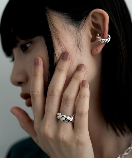 COCOSHNIK ONKITSCH(ココシュニックオンキッチュ)の「シルバー サンマルコリング(リング・レディース・シルバー・14/12)」の5枚目の写真