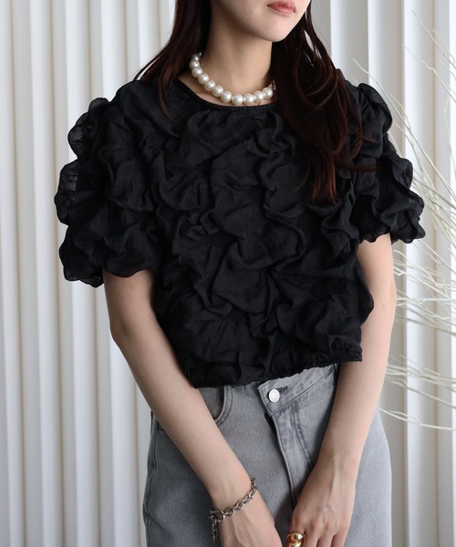 YENNA(イェンナ)の「フクレデザインカットソー(シャツ/ブラウス・レディース・ブラック/ホワイト・FREE)」の11枚目の写真