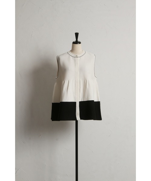 &. NOSTALGIA（アンドドットノスタルジア）の「【ZOZO限定】配色ペプラムノースリニット（ニット/セーター・レディース・グレー/ブラック/ホワイト・M）」の11枚目の写真