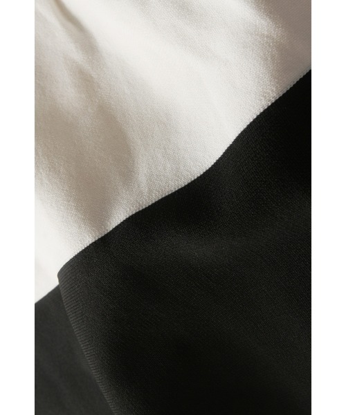 &. NOSTALGIA（アンドドットノスタルジア）の「【ZOZO限定】配色ペプラムノースリニット（ニット/セーター・レディース・グレー/ブラック/ホワイト・M）」の22枚目の写真