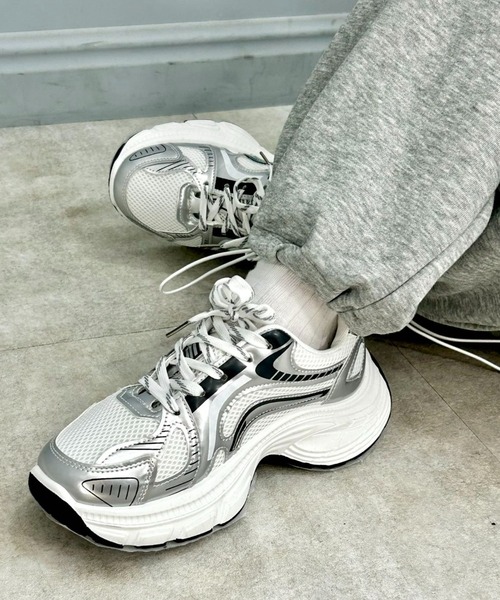 シルバーブレイズスニーカー（スニーカー）｜mebole（メボレ）の