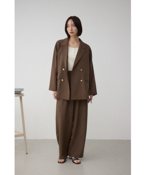 AZUL by moussy（アズールバイマウジー）の「サイドスリットダブルジャケット（テーラードジャケット・レディース・ブラウン/ライトベージュ/ブラック・MEDIUM/SMALL）」の19枚目の写真