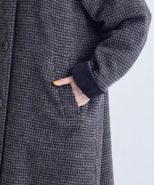 conges payes ADIEU TRISTESSE（コンジェ ペイエ アデュートリステス）の「シャギーステンカラーコート（ステンカラーコート・レディース・チェック/ネイビー・38）」の8枚目の写真