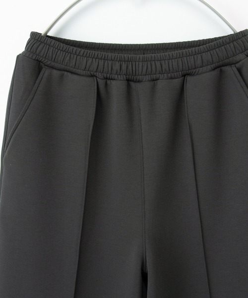 Honeys（ハニーズ）の「きれいめスウェットパンツ（スウェットパンツ・レディース・ブラウン/ブラック/杢グレー/グレイッシュベージュ/スミクロ・S/LL/L/M）」の21枚目の写真