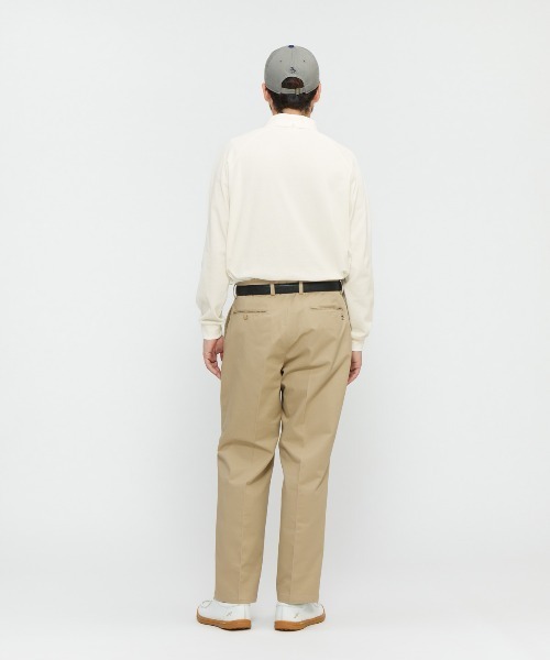 penguin BY MUNSINGWEAR(ペンギン バイ マンシングウェア)の「【STYLE M1A-2】COTTON CHINO 2タックパンツ ゴルフウェア(チノパンツ・メンズ・グレー/ベージュ・L/XL/M)」の3枚目の写真