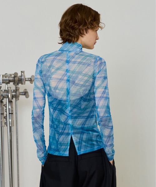 MAISON SPECIAL(メゾンスペシャル)の「Plaid Mesh Tops/チェックメッシュトップス(Tシャツ/カットソー・レディース・オフホワイト/ブルー/ブラック・FREE)」の6枚目の写真