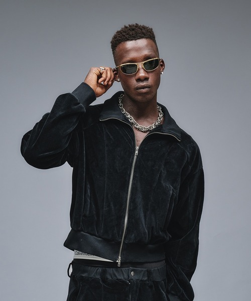 ANDER HUNK(アンダーハンク)の「Velours Short Track Jacket / ベロアショートトラックジャケット(ジャージ・メンズ・その他/ブラック・MEDIUM/LARGE)」の1枚目の写真