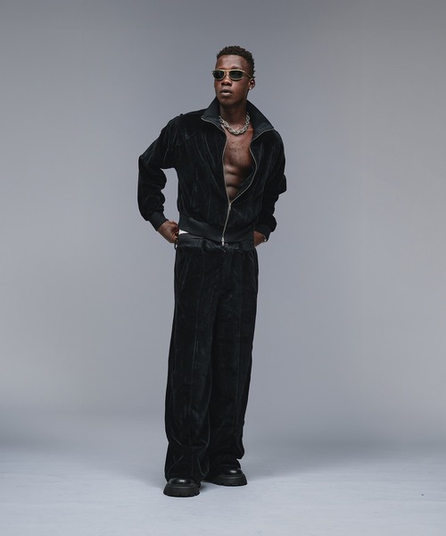 ANDER HUNK(アンダーハンク)の「Velours Short Track Jacket / ベロアショートトラックジャケット(ジャージ・メンズ・その他/ブラック・MEDIUM/LARGE)」の8枚目の写真