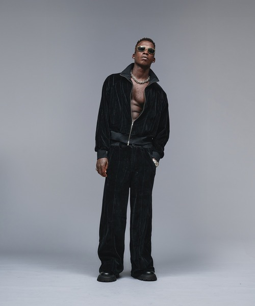 ANDER HUNK(アンダーハンク)の「Velours Short Track Jacket / ベロアショートトラックジャケット(ジャージ・メンズ・その他/ブラック・MEDIUM/LARGE)」の9枚目の写真