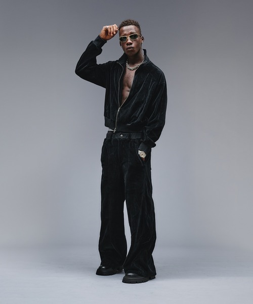 ANDER HUNK(アンダーハンク)の「Velours Short Track Jacket / ベロアショートトラックジャケット(ジャージ・メンズ・その他/ブラック・MEDIUM/LARGE)」の10枚目の写真