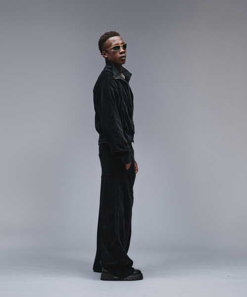 ANDER HUNK(アンダーハンク)の「Velours Short Track Jacket / ベロアショートトラックジャケット(ジャージ・メンズ・その他/ブラック・MEDIUM/LARGE)」の11枚目の写真