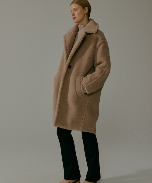 CINOH(チノ)の「BOA COAT(その他アウター・レディース・ベージュ/ブラック/レッド・36/38)」の13枚目の写真