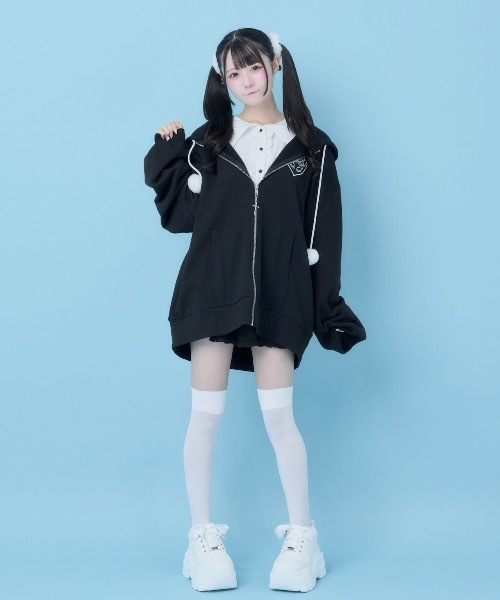 Hauls(ハウルズ)の「ねこになりたいぽんぽんZIPパーカー(パーカー・レディース・ブラック/サックスブルー・F)」の3枚目の写真