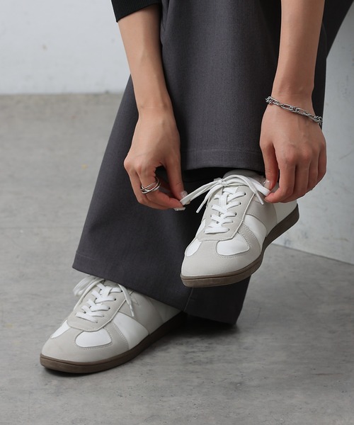 COLONY 2139(コロニートゥーワンスリーナイン)の「ジャーマントレーナースニーカー lady's(スニーカー・レディース・ホワイト・MEDIUM/LARGE)」の10枚目の写真