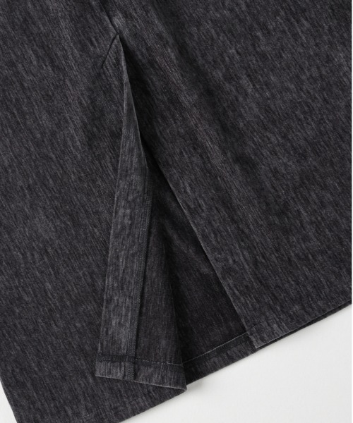 Right-on（ライトオン）の「【HONEYSUCKLE ROSE】シェニールスカート(ウエストゴム・ストレッチ・秋カラー・体型を拾いにくい・親子でお揃い）（スカート・レディース・ダークグレー/ブラウン/オフホワイト・M/S/L）」の8枚目の写真