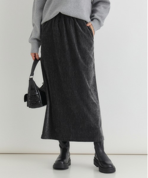 Right-on（ライトオン）の「【HONEYSUCKLE ROSE】シェニールスカート(ウエストゴム・ストレッチ・秋カラー・体型を拾いにくい・親子でお揃い）（スカート・レディース・ダークグレー/ブラウン/オフホワイト・M/S/L）」の11枚目の写真