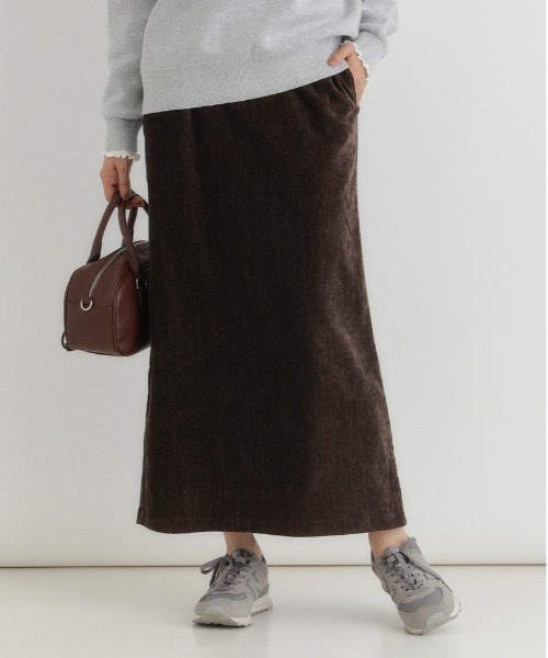 Right-on（ライトオン）の「【HONEYSUCKLE ROSE】シェニールスカート(ウエストゴム・ストレッチ・秋カラー・体型を拾いにくい・親子でお揃い）（スカート・レディース・ダークグレー/ブラウン/オフホワイト・M/S/L）」の12枚目の写真