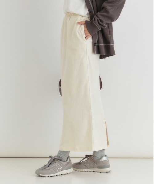 Right-on（ライトオン）の「【HONEYSUCKLE ROSE】シェニールスカート(ウエストゴム・ストレッチ・秋カラー・体型を拾いにくい・親子でお揃い）（スカート・レディース・ダークグレー/ブラウン/オフホワイト・M/S/L）」の18枚目の写真