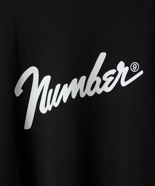 NUMBER (N)INE（ナンバーナイン）の「Number⑨ PRINTED CLASSIC CREWNECK SWEATSHIRT / ナンバーナイン ロゴプリント クラシック クルーネック スウェットシャツ（スウェット・メンズ・ブラック/トップグレー・M/L/XL）」の5枚目の写真