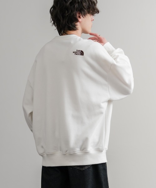 THE NORTH FACE(ザノースフェイス)の「日本未展開モデル THE NORTH FACE ザ・ノースフェイス WHITE LABEL ホワイトレーベル TNF SIGNATURE SWEATSHIRTS クルーネック長袖スウェットトレーナー(スウェット・メンズ・オフホワイト/ブラック/ライトグレー/ベージュ・M/L/XL/S)」の7枚目の写真