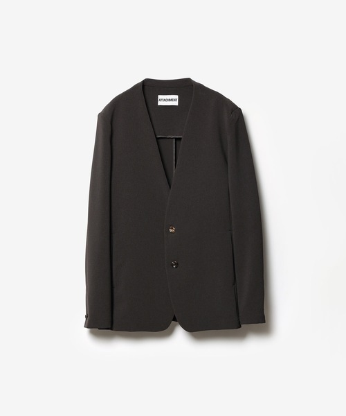 ATTACHMENT(アタッチメント)の「PE ストレッチ ダブルクロス カラーレス JKT / PE STRETCH DOUBLE CLOTH COLLARLESS JKT(ノーカラージャケット・メンズ・ライトグレー/ブラック/ダークブラウン・2)」の3枚目の写真