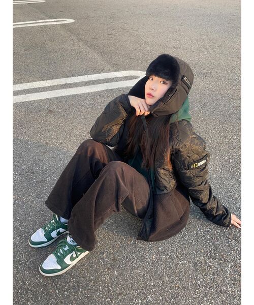 MUSINSA STANDARD（ムシンサスタンダード）の「ワイドコーデュロイパンツ[ダークグレー]（その他パンツ・メンズ・その他・28/29/32/30/31/33/26/27/38/36/34）」の9枚目の写真