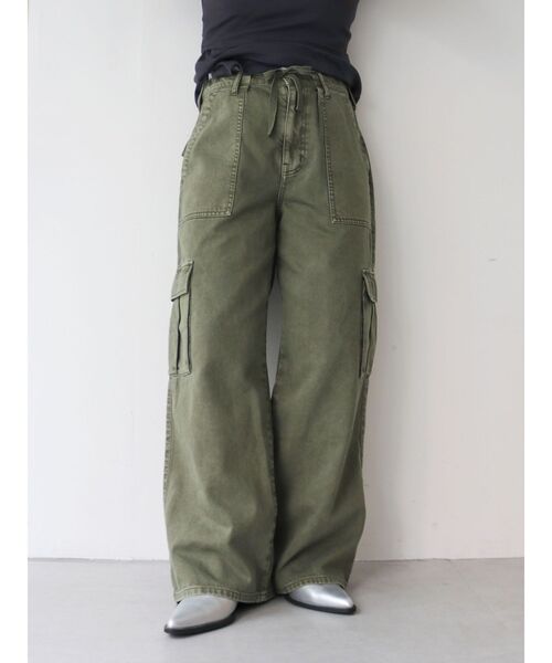 Ungrid(アングリッド)の「ウォッシュデザインカーゴパンツ(その他パンツ・レディース・ブラウン/カーキ・SMALL/MEDIUM)」の4枚目の写真