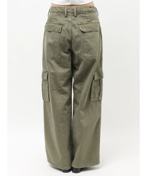 Ungrid(アングリッド)の「ウォッシュデザインカーゴパンツ(その他パンツ・レディース・ブラウン/カーキ・SMALL/MEDIUM)」の19枚目の写真