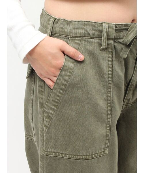 Ungrid(アングリッド)の「ウォッシュデザインカーゴパンツ(その他パンツ・レディース・ブラウン/カーキ・SMALL/MEDIUM)」の22枚目の写真