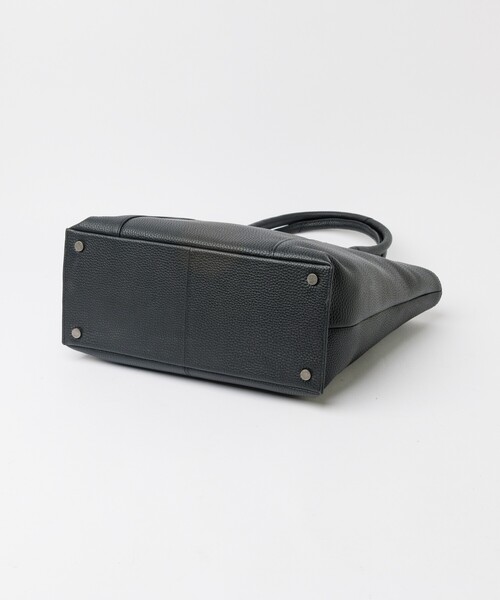 alfredoBANNISTER(アルフレッドバニスター)の「【A4対応】シボレザー トートバッグ(トートバッグ・メンズ・ブラック・フリー)」の12枚目の写真