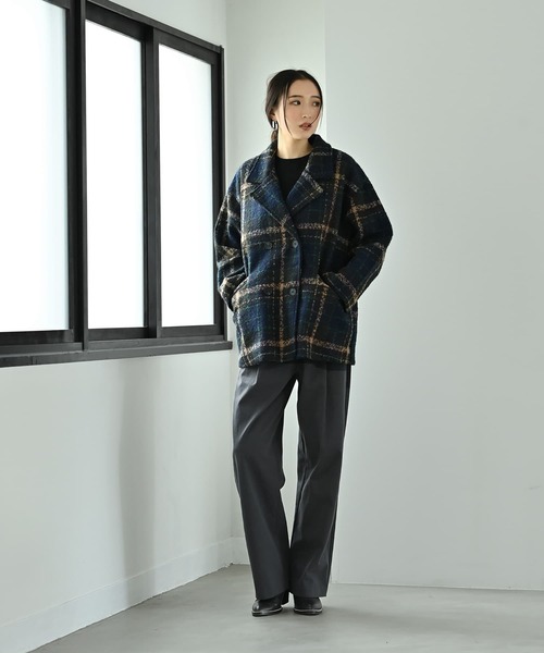 STYLE DELI(スタイルデリ)の「【BLK001】ビックチェック柄ショートコート(ピーコート・レディース・ブラウン・FREE)」の5枚目の写真