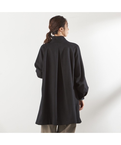 SUIT SELECT(スーツセレクト)の「スタンドカラーテントシルエットコート(チェスターコート・レディース・ブラック・SMALL/MEDIUM/LARGE)」の5枚目の写真
